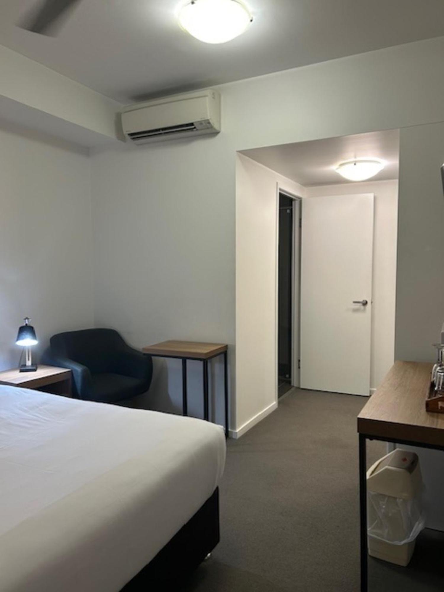 Central Holborn Apartments Townsville Zimmer foto